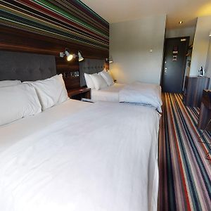 Habitación Grande con Cama King